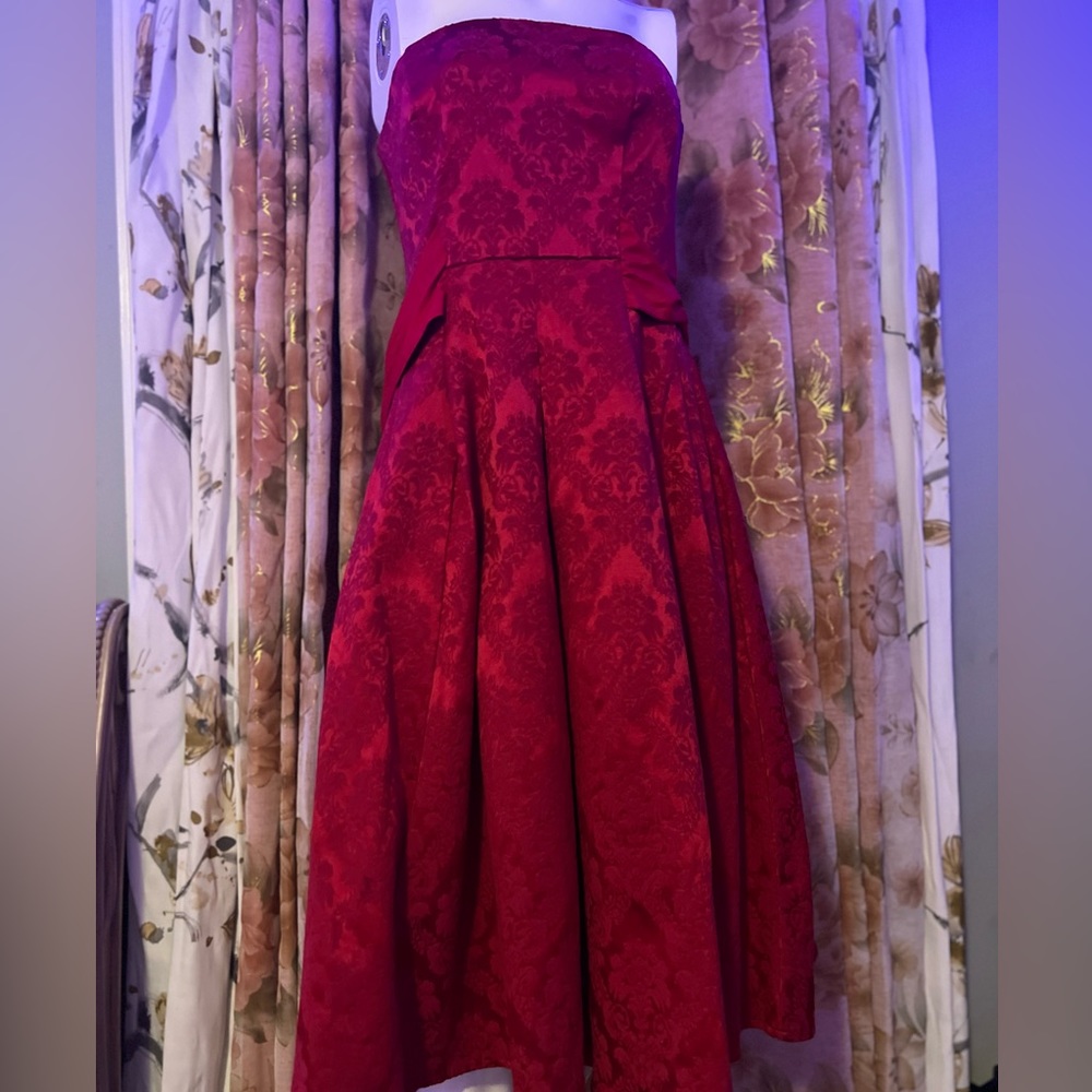 Holiday dress